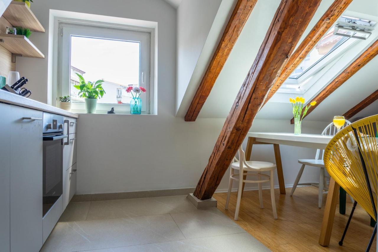 Cool Attic W Gallery In The Heart Of Lejlighed Split